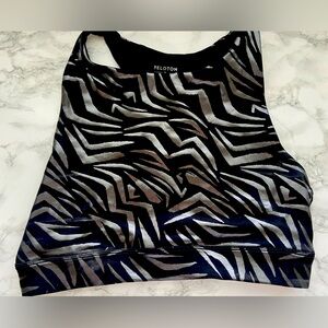 Peloton Black + Silver Zebra Highneck Size Medium